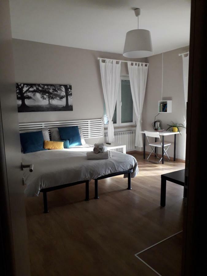 Le Stanze Di Adele Bed & Breakfast L'Aquila Ngoại thất bức ảnh